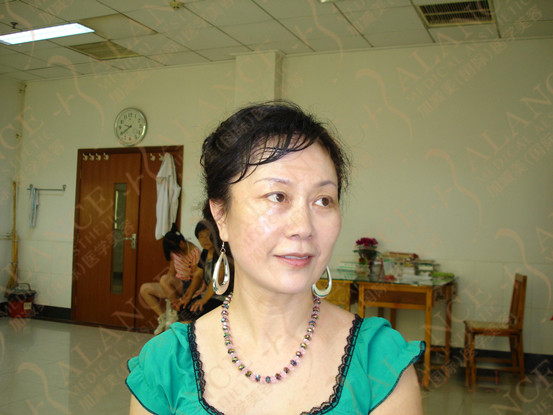 V䰸